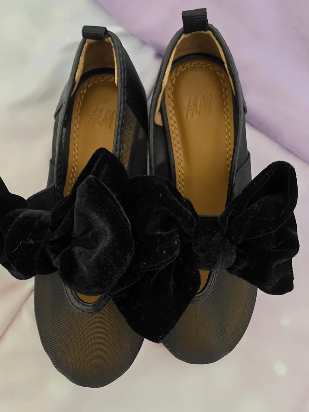 H&M Kids Black Velvet Bow Mary Jane Flats